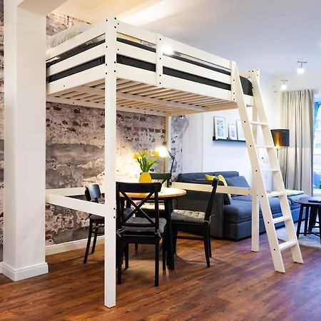 Shabby Chic Apartment In Ideal Location Hamburg-Harburg Buitenkant foto